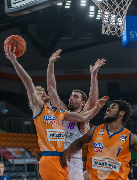 大连英博队 大连英博队