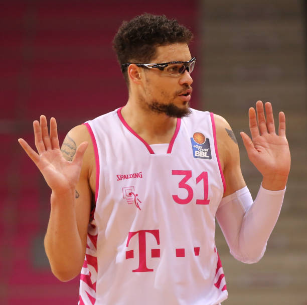 他善于在边 他善于在边