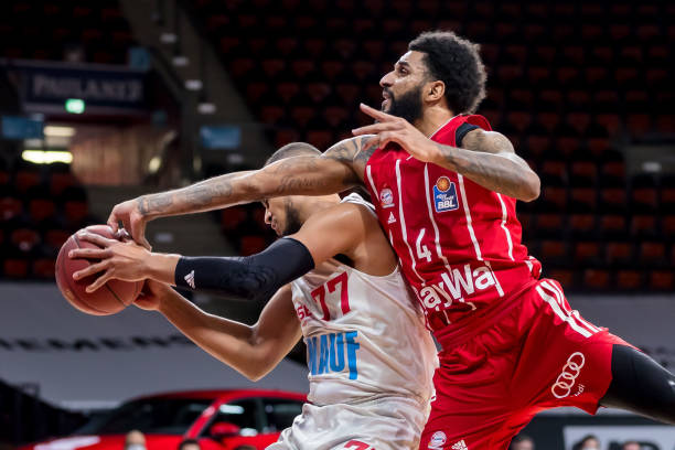 他的到来为 他的到来为