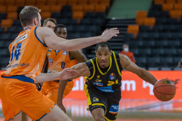 一个意外的 一个意外的