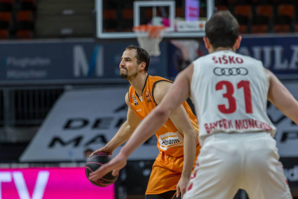 在关键时刻 在关键时刻