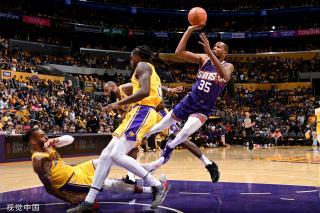 她的到来 她的到来